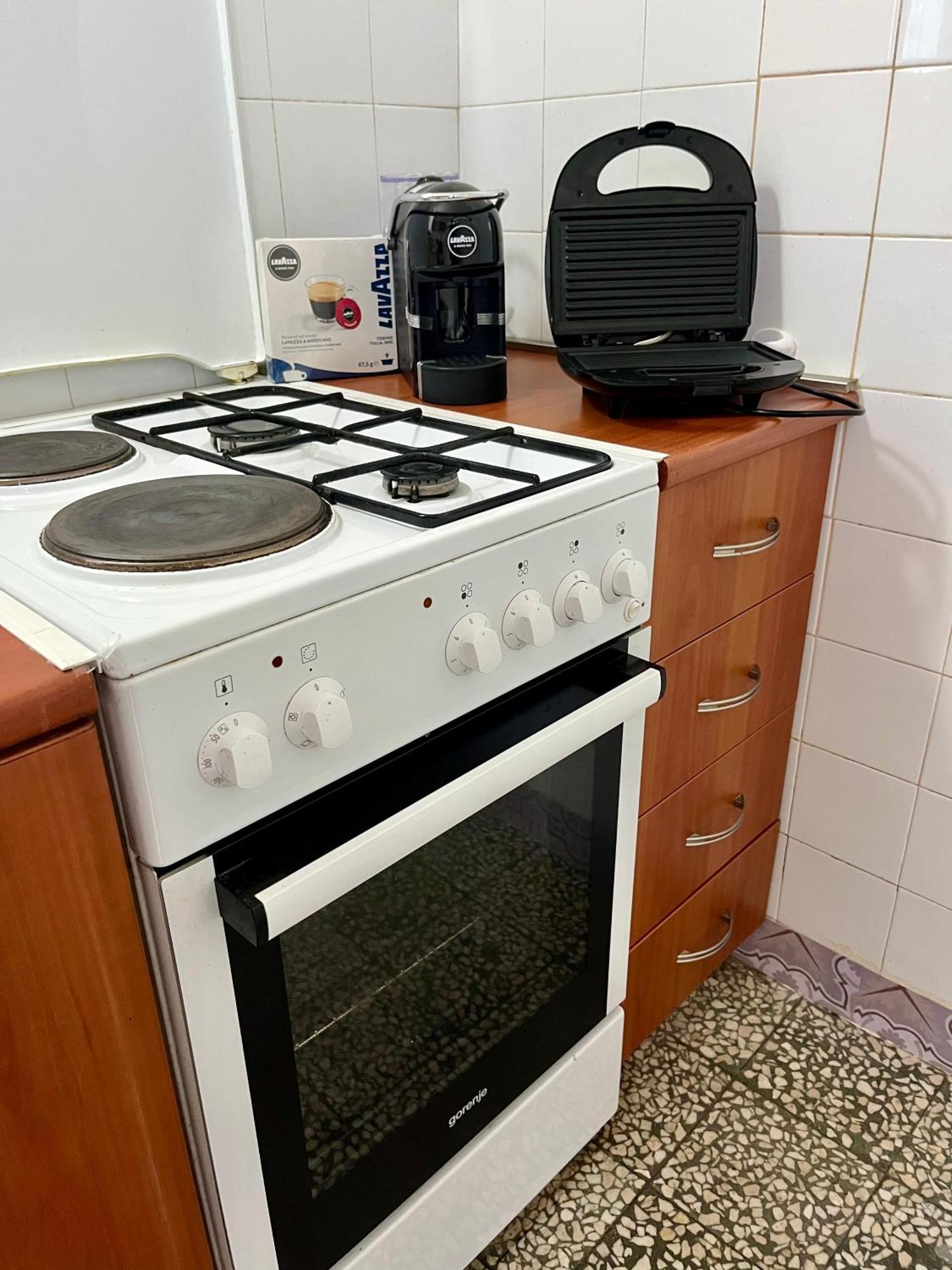 Vemar Apartment - Near The Beach, Private Parking دوبروفينك المظهر الخارجي الصورة